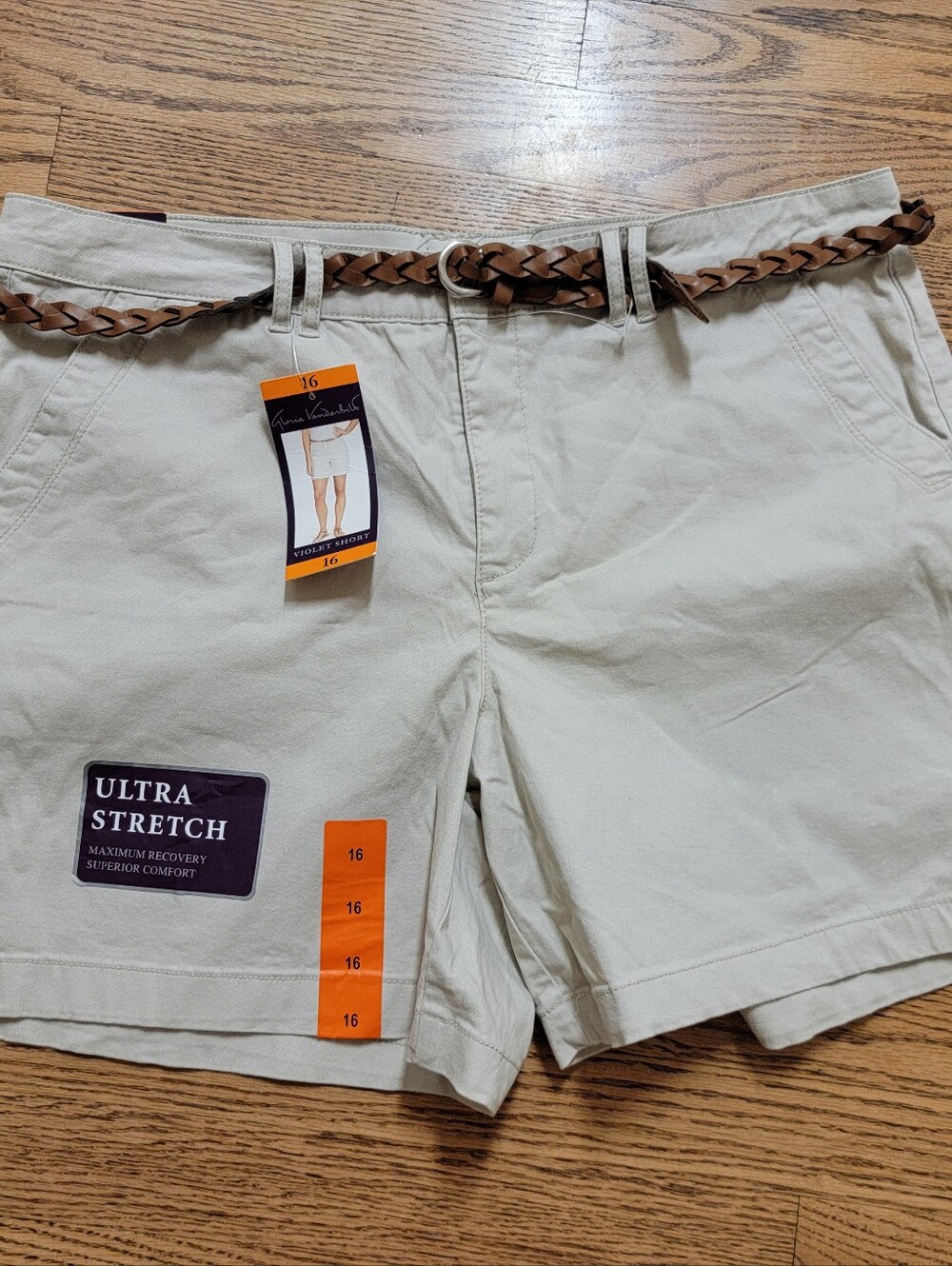 Gloria Vanderbilt  Ultra Stretch Beige Shorts with Braided Belt